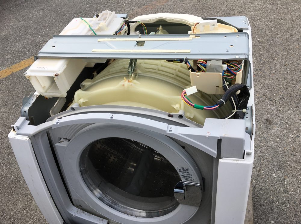 シャープ ドラム洗濯機(ES-HG92G)の分解と洗濯槽のカビ掃除に挑戦 